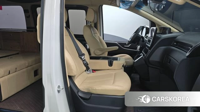 Hyundai Staria id 4302943 из Кореи 18