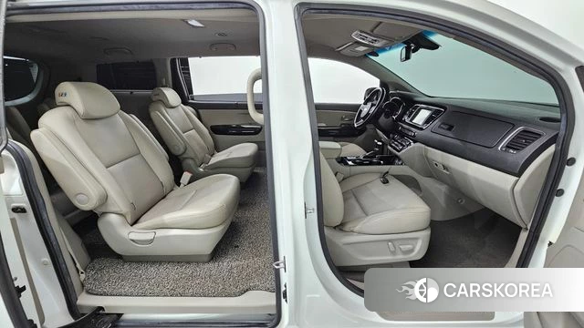 Kia The New Carnival id 4751038 из Кореи 18