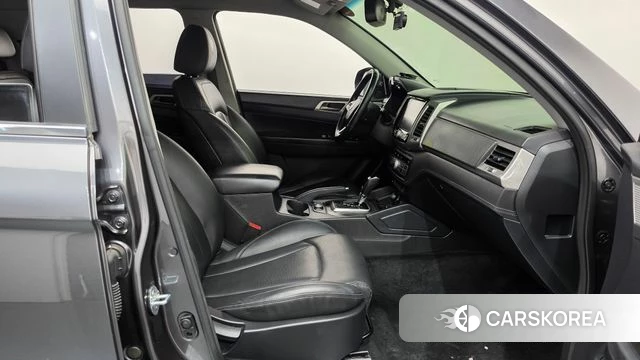 Ssangyong Rexton Sports id 4708801 из Кореи 18