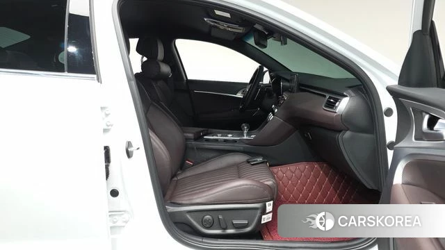 Genesis The New G70 id 4636756 из Кореи 18