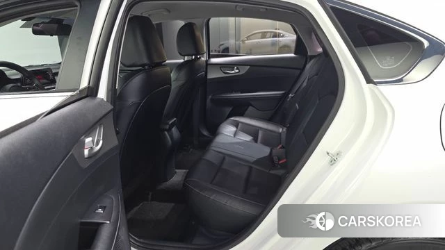 Kia Come New K3 id 4225447 из Кореи 18