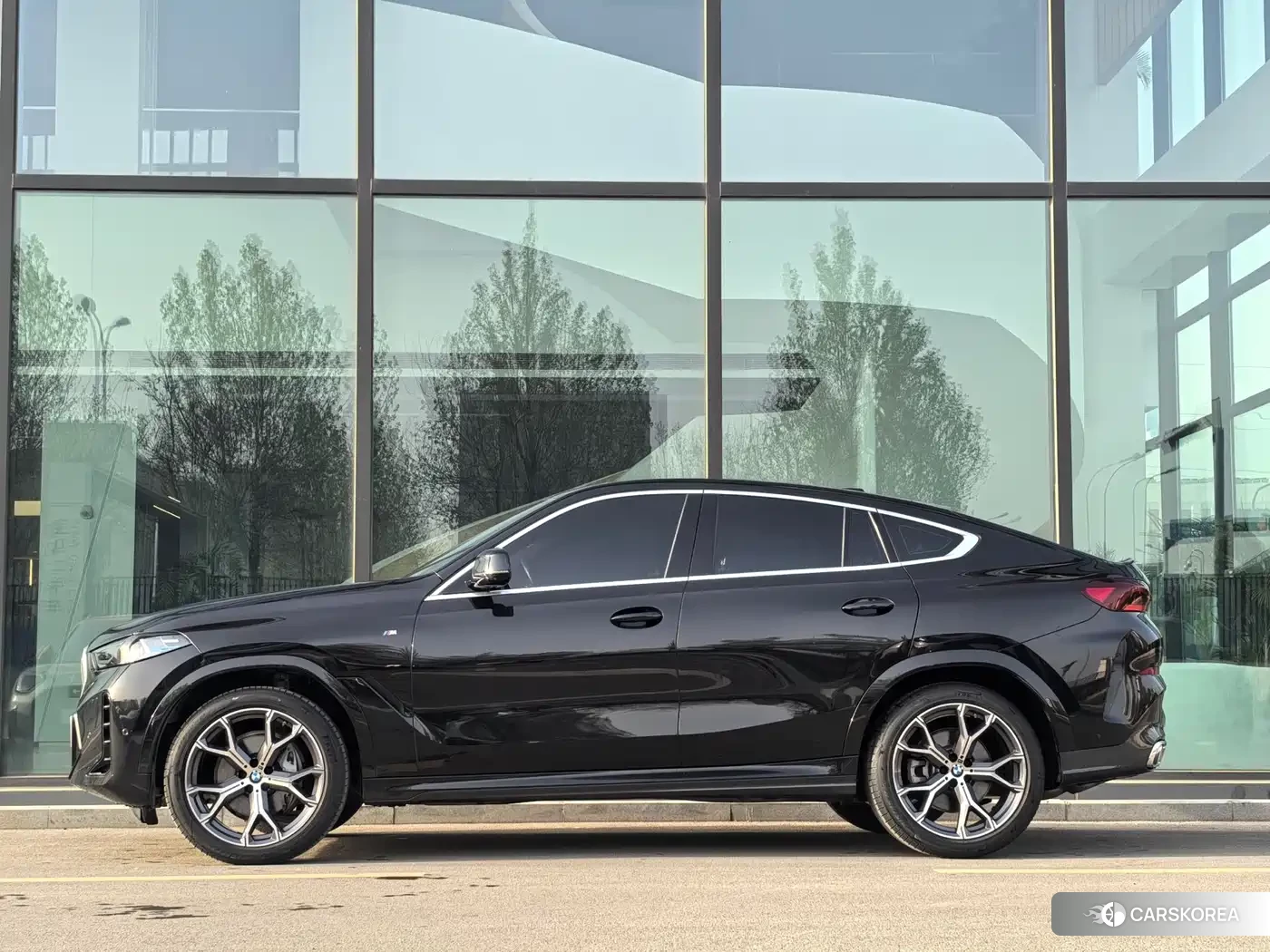 BMW X6 id 4548223 из Китая 18