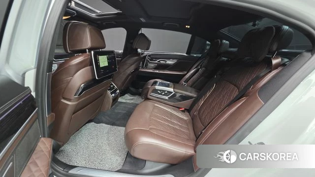 BMW 7 Series (G11) id 4294510 из Кореи 18