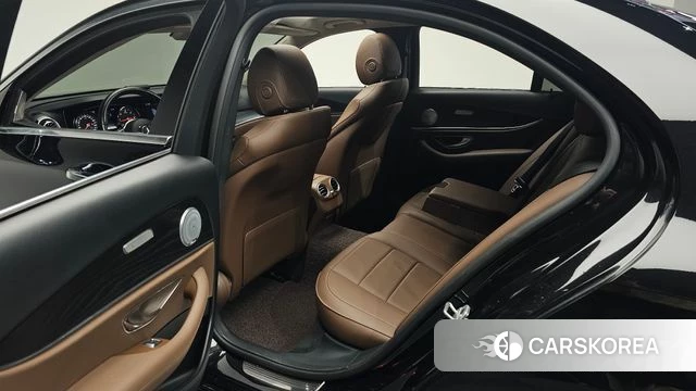 Mercedes-Benz E-Class W213 id 4586537 из Кореи 18