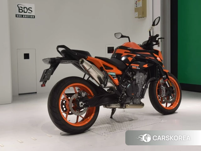 Проданный KTM 890 DUKE GP 2022 из Японии, фото 2