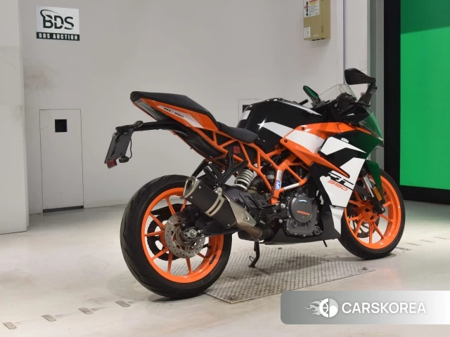 Проданный KTM RC 390 2019 из Японии, фото 2