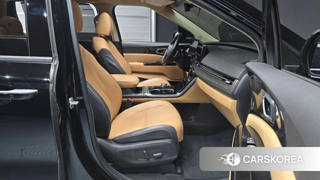 Kia Carnival 4th generation id 4444315 из Кореи 18