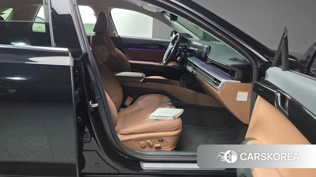 Hyundai Grandeur Hybrid (GN7) id 4408507 из Кореи 18