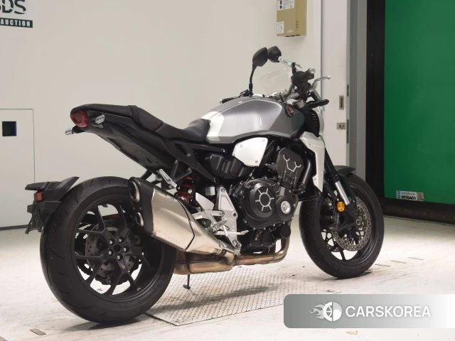 Проданный Honda CB1000R 2019 из Японии, фото 2