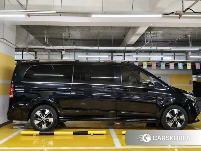 Mercedes-Benz V-class id 4264696 из Китая 18