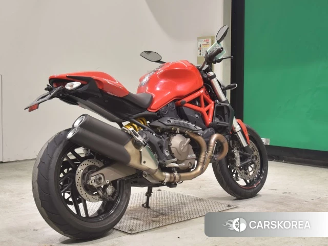 Проданный Ducati MONSTER 821 2014 из Японии, фото 2