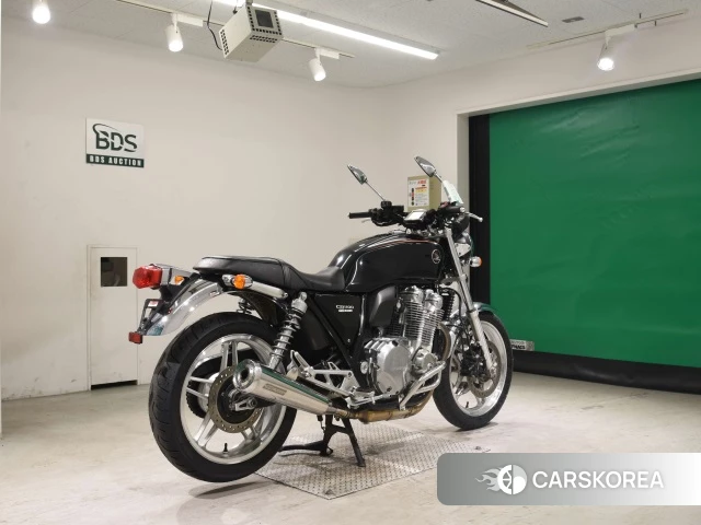 Проданный Honda CB1100 ABS 2011 из Японии, фото 2
