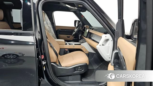 Land Rover Defender (L663) id 4493615 из Кореи 18