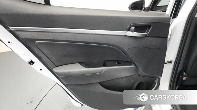 Hyundai The New Avante AD id 4530616 из Кореи 18