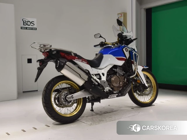 Проданный Honda CRF1000L AFRICA TWIN 2018 из Японии, фото 2