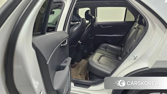 Kia Di Ol Nu Niro id 4592599 из Кореи 18