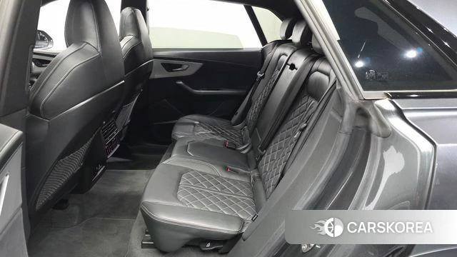 Audi Q8 (4M) id 4645779 из Кореи 18