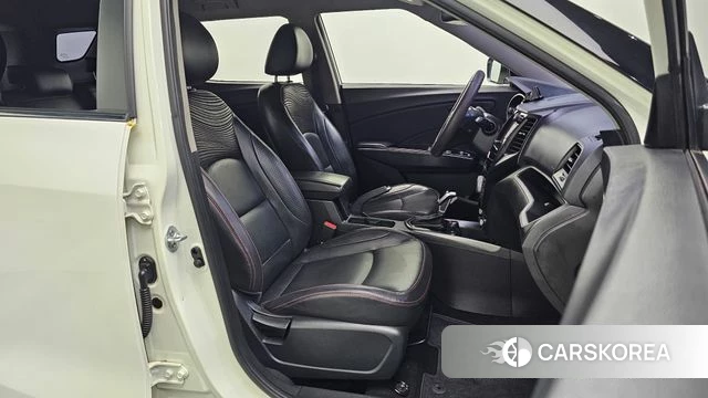 Ssangyong Tivoli Air id 4732598 из Кореи 18