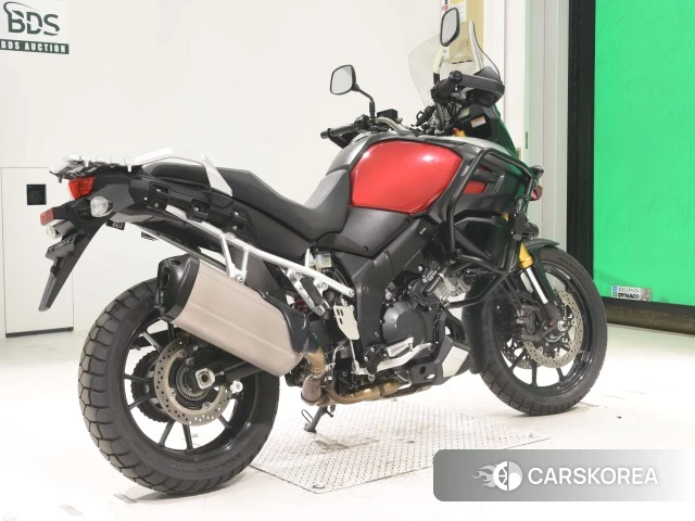 Проданный Suzuki V-STROM DL1000 2015 из Японии