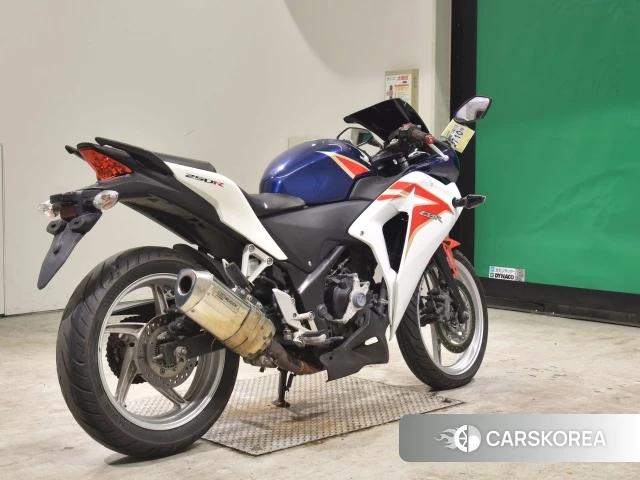 Проданный Honda CBR250R ABS 2011 из Японии
