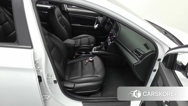 Hyundai The New Avante AD id 4865285 из Кореи 18