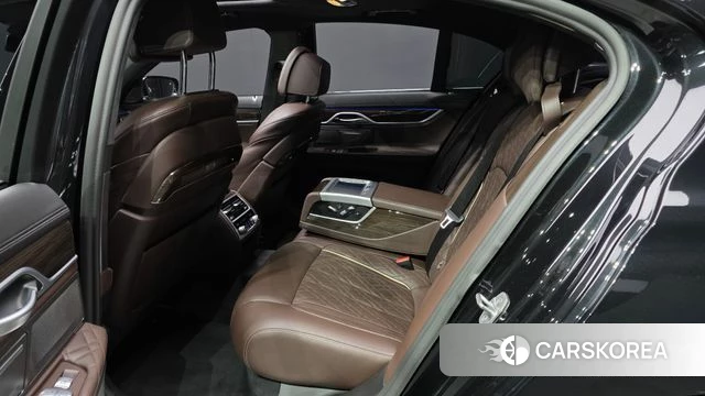 BMW 7 Series (G11) id 4470815 из Кореи 18