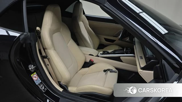 Porsche 911(992) id 4641822 из Кореи 18