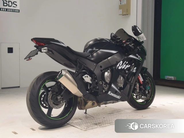 Проданный Kawasaki ZX-10R NINJA ABS 2016 из Японии, фото 2