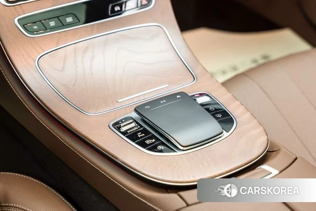 Mercedes-Benz E-class id 4313478 из Китая 18