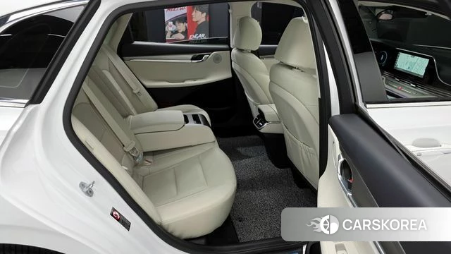 Hyundai The New Grandeur IG Hybrid id 4282210 из Кореи 18
