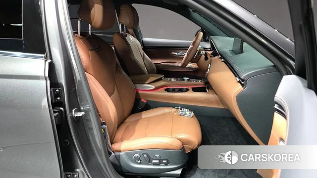 Genesis GV70 id 4753911 из Кореи 18
