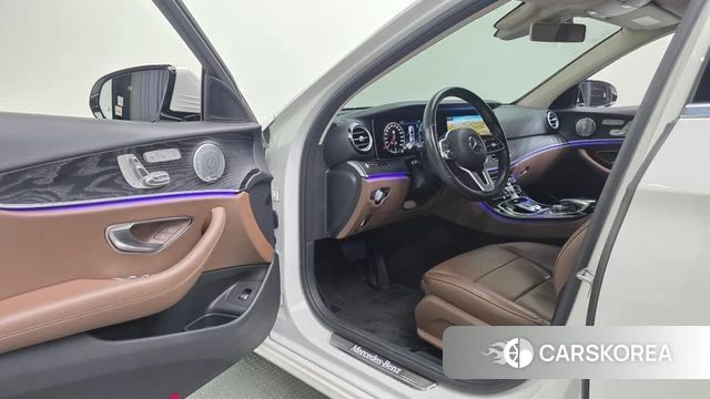 Mercedes-Benz E-Class W213 id 4764729 из Кореи 18