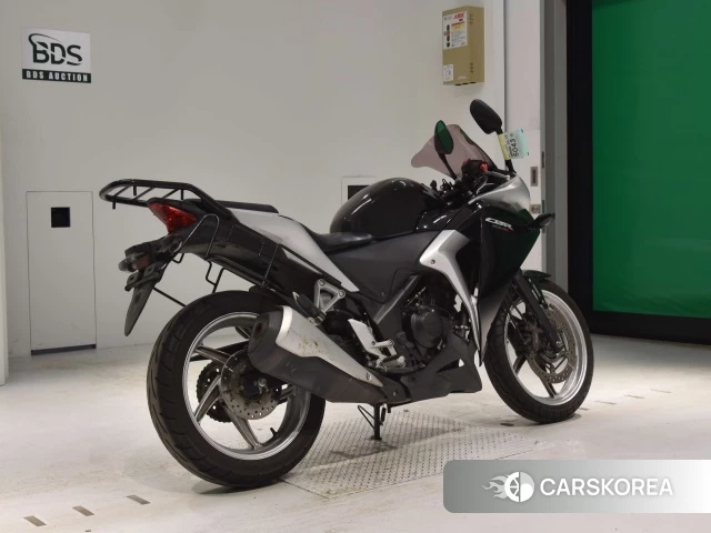 Проданный Honda CBR250R ABS 2011 из Японии, фото 2