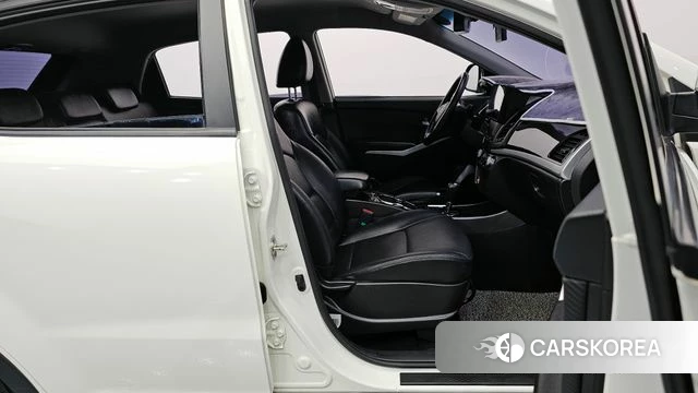 Ssangyong New Style Korando C id 4311168 из Кореи 18