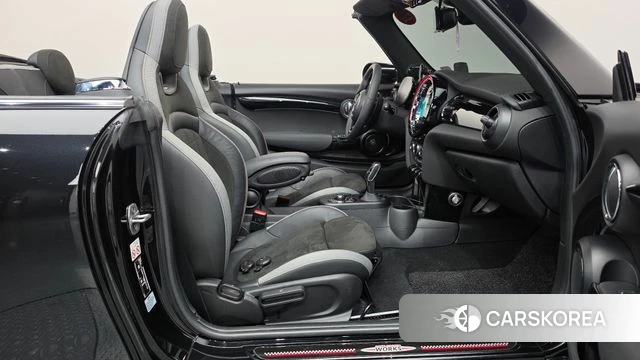 Mini Cooper S Convertible id 4768864 из Кореи 18