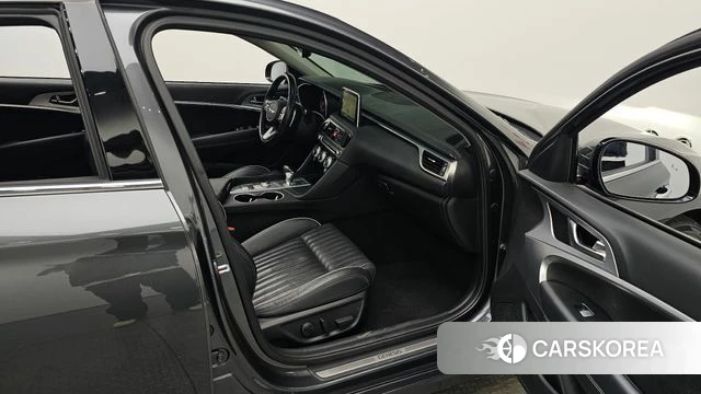 Genesis G70 id 4403197 из Кореи 18