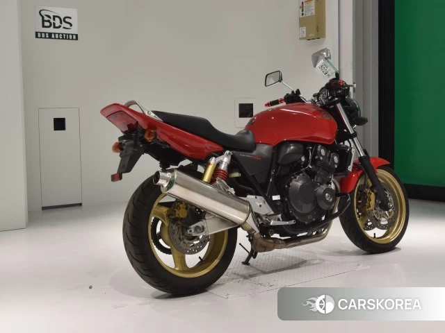 Проданный Honda CB400SF 2011 из Японии, фото 2