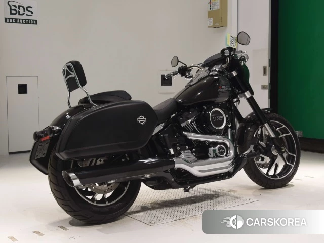 Проданный Harley-Davidson Softail Sport Glide FLSB1750 2021 из Японии, фото 2