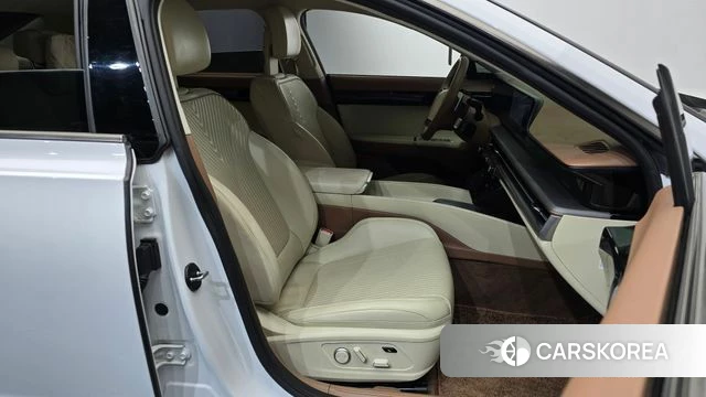 Hyundai Grandeur Hybrid (GN7) id 4488768 из Кореи 18