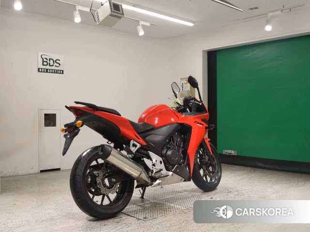 Проданный Honda CBR400R ABS 2014 из Японии, фото 2