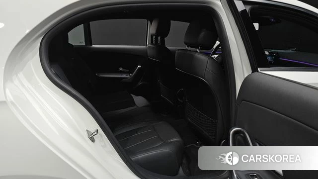 Mercedes-Benz A-Class W177 id 4528446 из Кореи 18