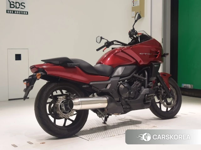 Проданный Honda CTX700 2013 из Японии