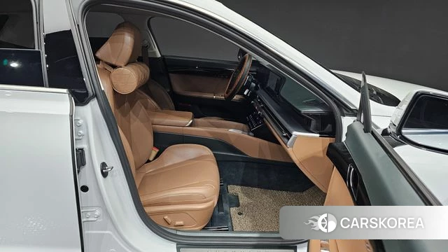 Hyundai Grandeur (GN7) id 4243125 из Кореи 18