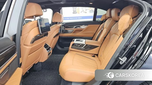 BMW 7 Series (G11) id 4683244 из Кореи 18