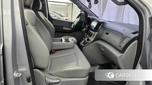 Hyundai The New Grand Starex id 4568791 из Кореи 18