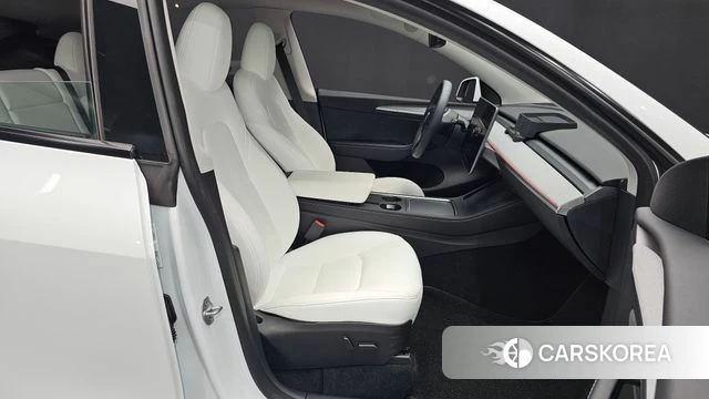 Tesla Model Y id 4783536 из Кореи 18
