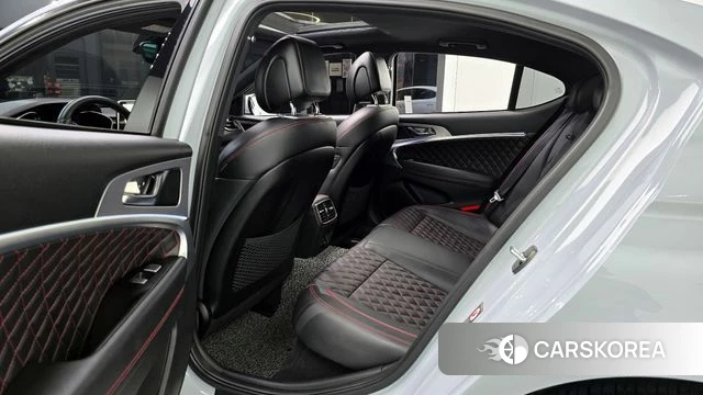 Genesis G70 id 4371936 из Кореи 18