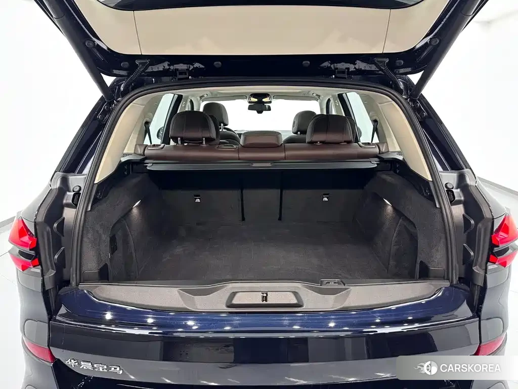 BMW X5 id 4654546 из Китая 18