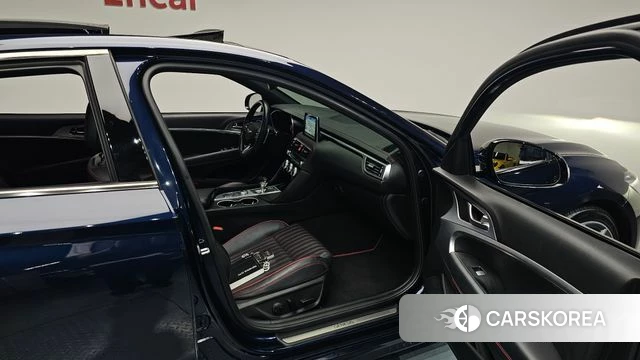 Genesis G70 id 4188684 из Кореи 18