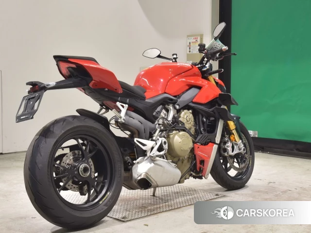Проданный Ducati STREETFIGHTER V4 S 2020 из Японии